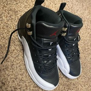 Air Jordan 12 Retro “playoffs” 2022 size 7 men